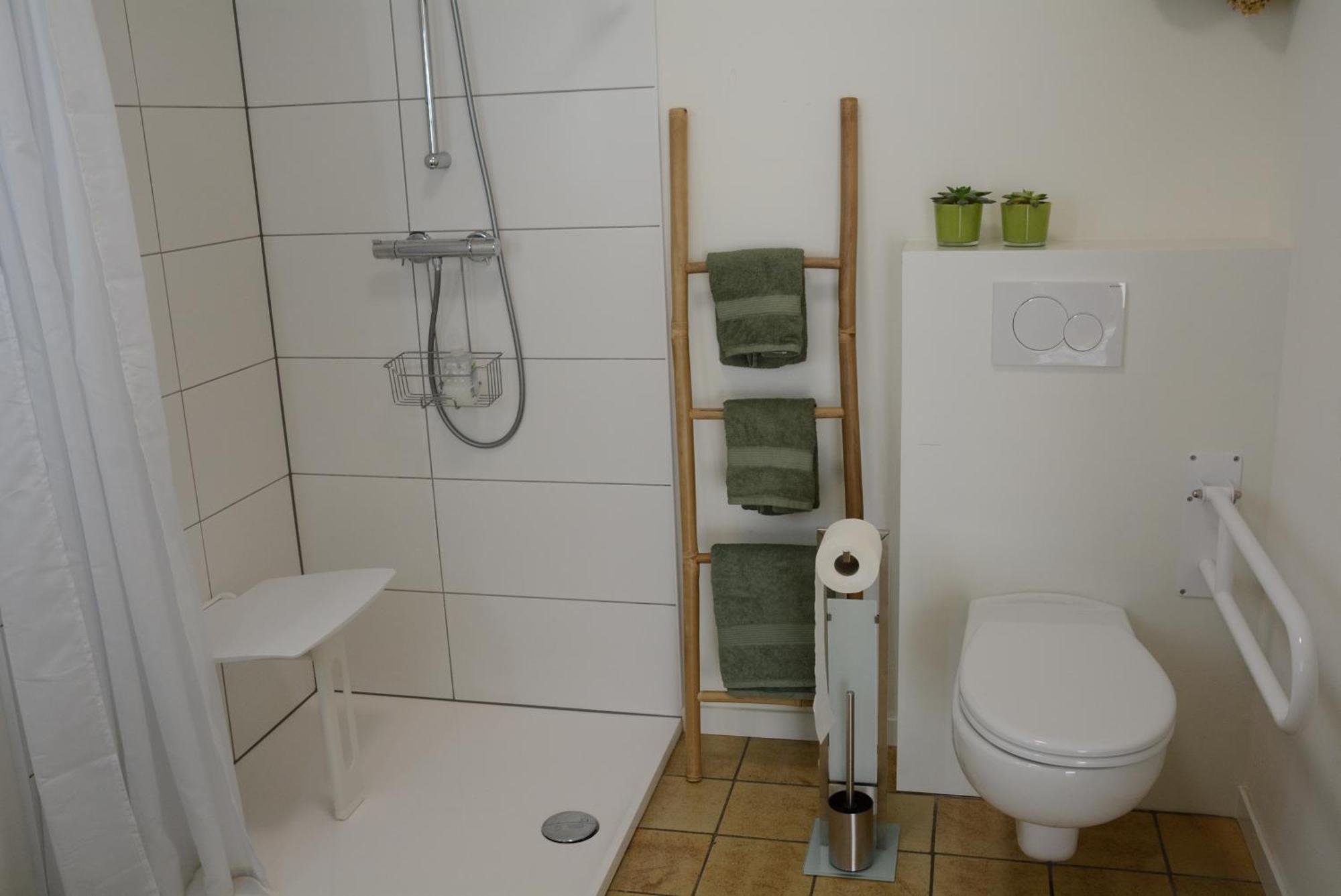 Vakantiewoning Het Wielje Maasland Casa de Férias *